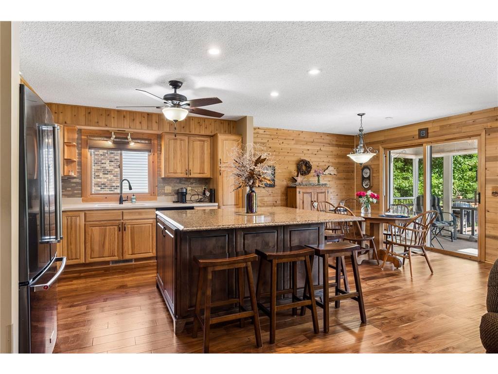8124 W 102nd Street Bloomington MN 55438 7084597 image11