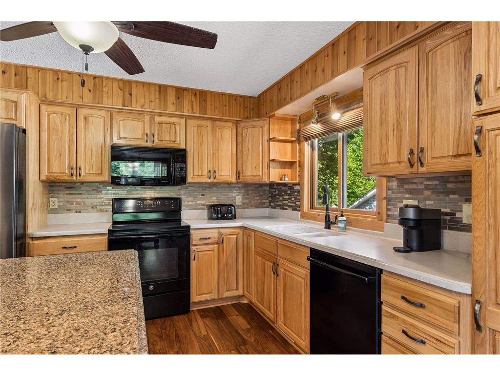 8124 W 102nd Street Bloomington MN 55438 7084597 image14
