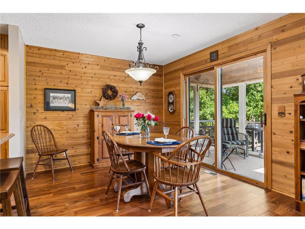 8124 W 102nd Street Bloomington MN 55438 7084597 image16