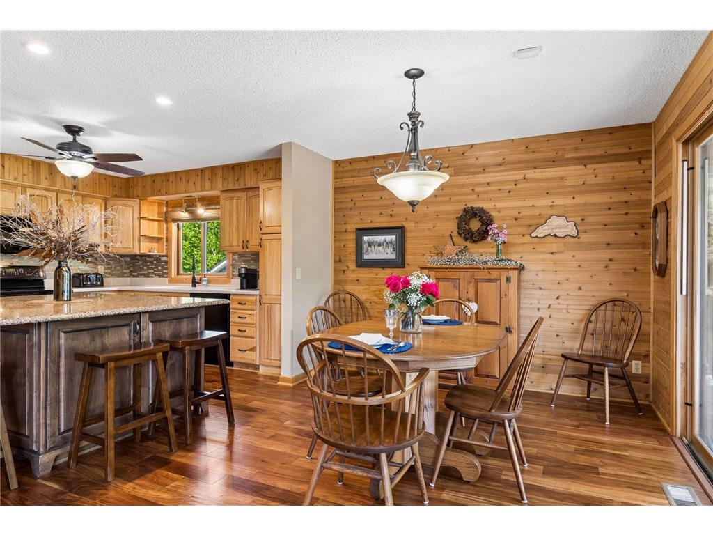 8124 W 102nd Street Bloomington MN 55438 7084597 image17