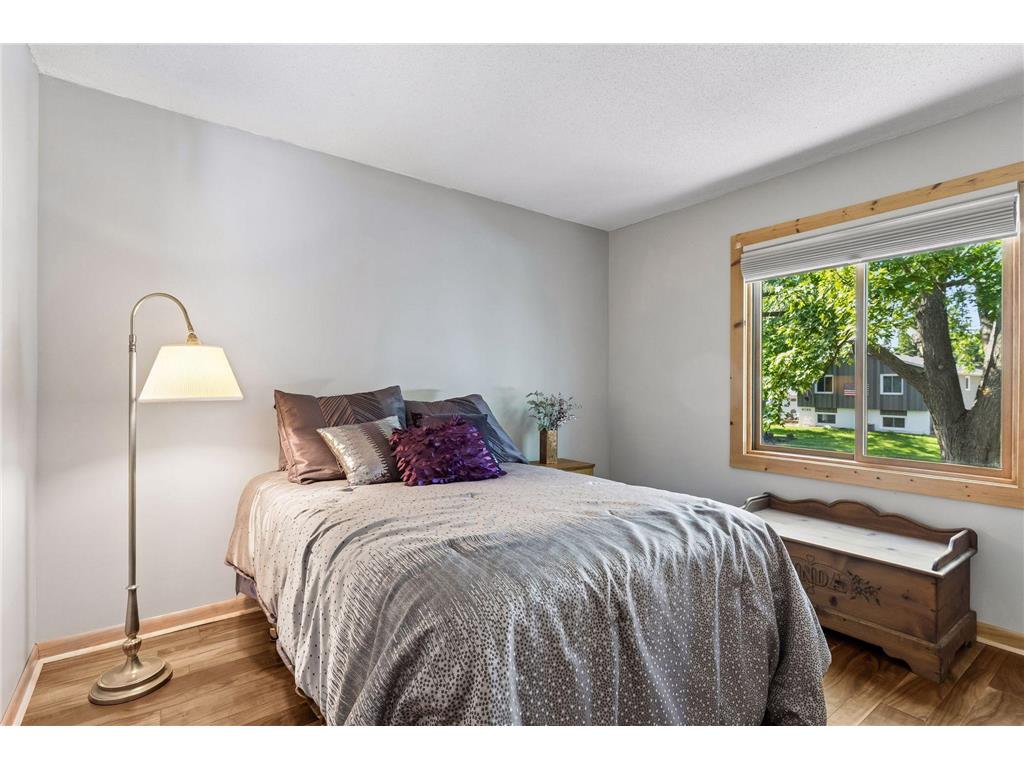 8124 W 102nd Street Bloomington MN 55438 7084597 image25
