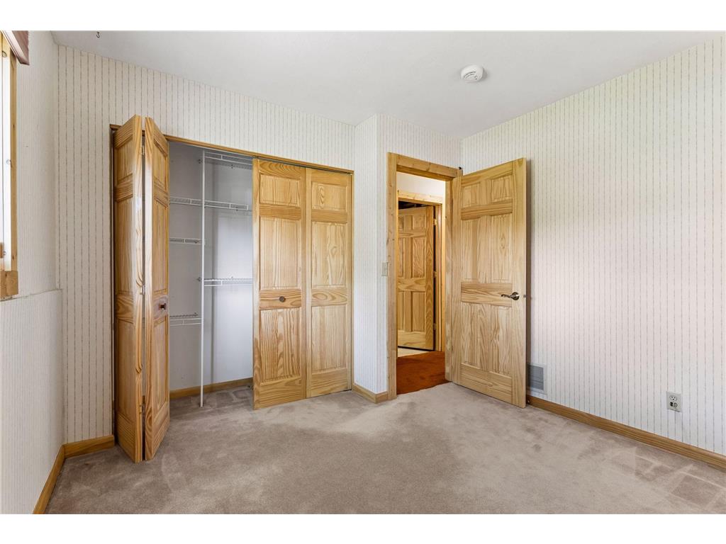 8124 W 102nd Street Bloomington MN 55438 7084597 image40
