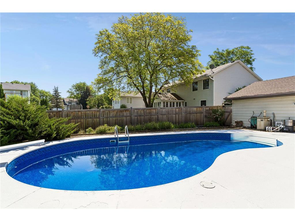 8124 W 102nd Street Bloomington MN 55438 7084597 image47