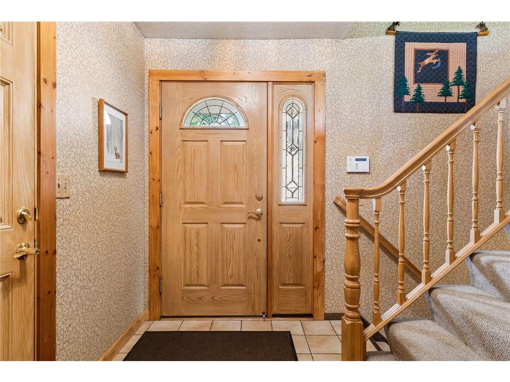 8124 W 102nd Street Bloomington MN 55438 7084597 image5