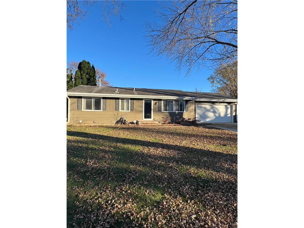 8124 Yates Avenue N Brooklyn Park MN 55443 6648082 image1