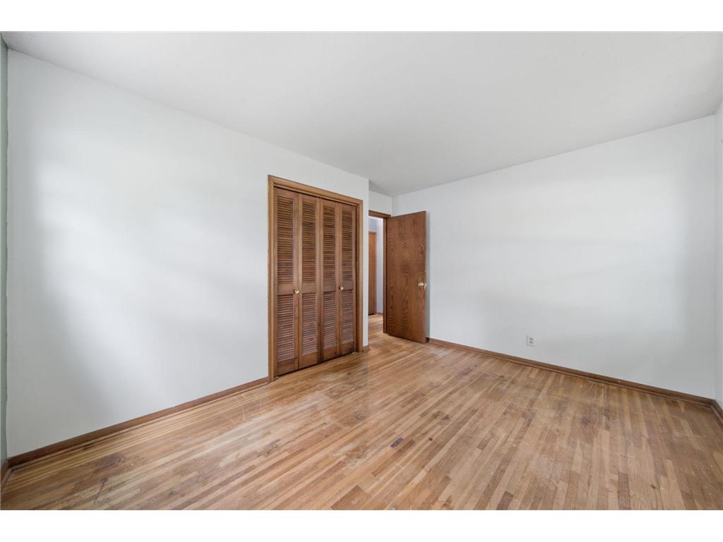 8126 Northern Drive Crystal MN 55427 7105445 image11