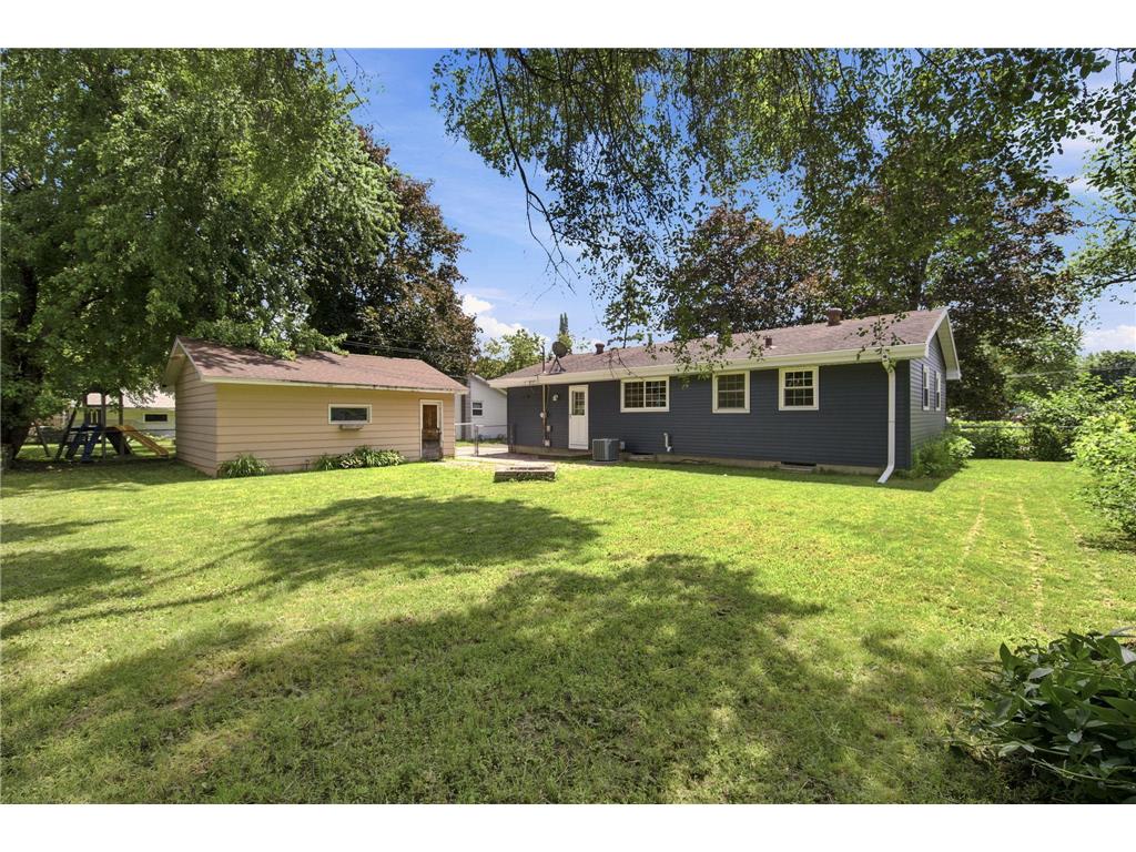 8126 Northern Drive Crystal MN 55427 7105445 image22