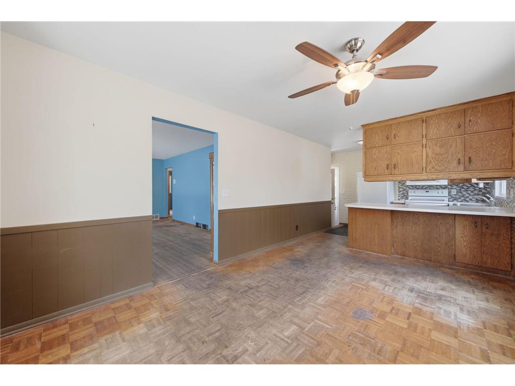 8126 Northern Drive Crystal MN 55427 7105445 image9