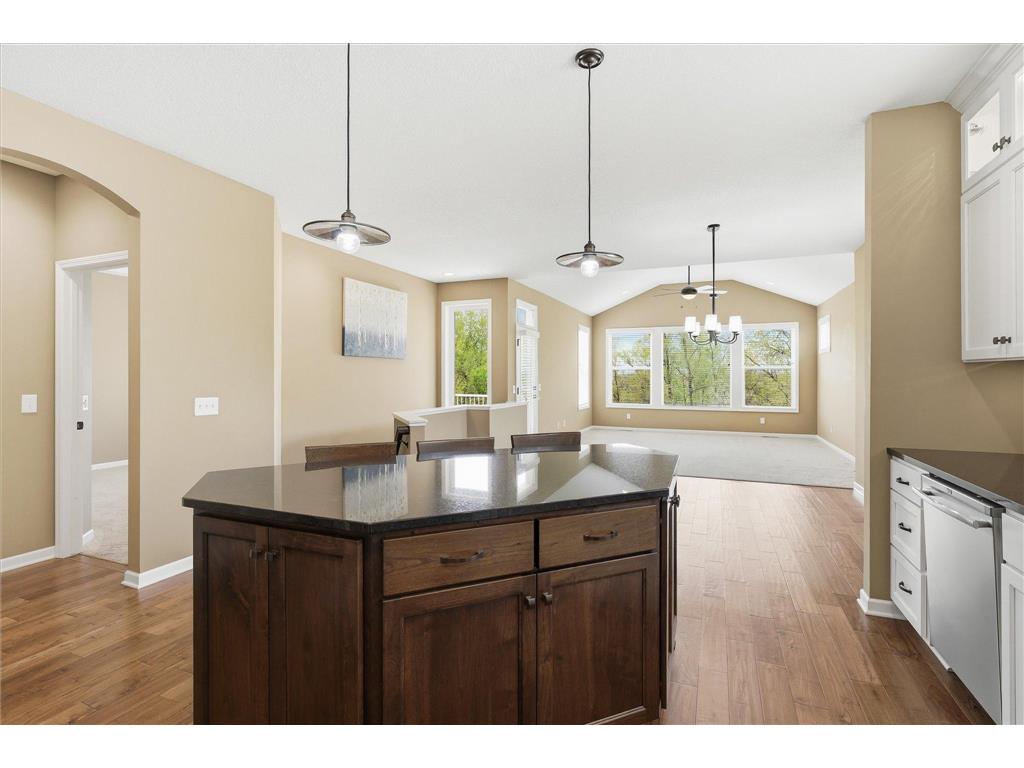 8126 W 132nd Street Savage MN 55378 7068164 image10