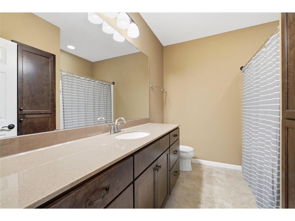 8126 W 132nd Street Savage MN 55378 7068164 image38