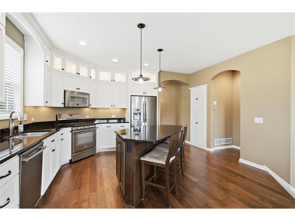 8126 W 132nd Street Savage MN 55378 7068164 image7