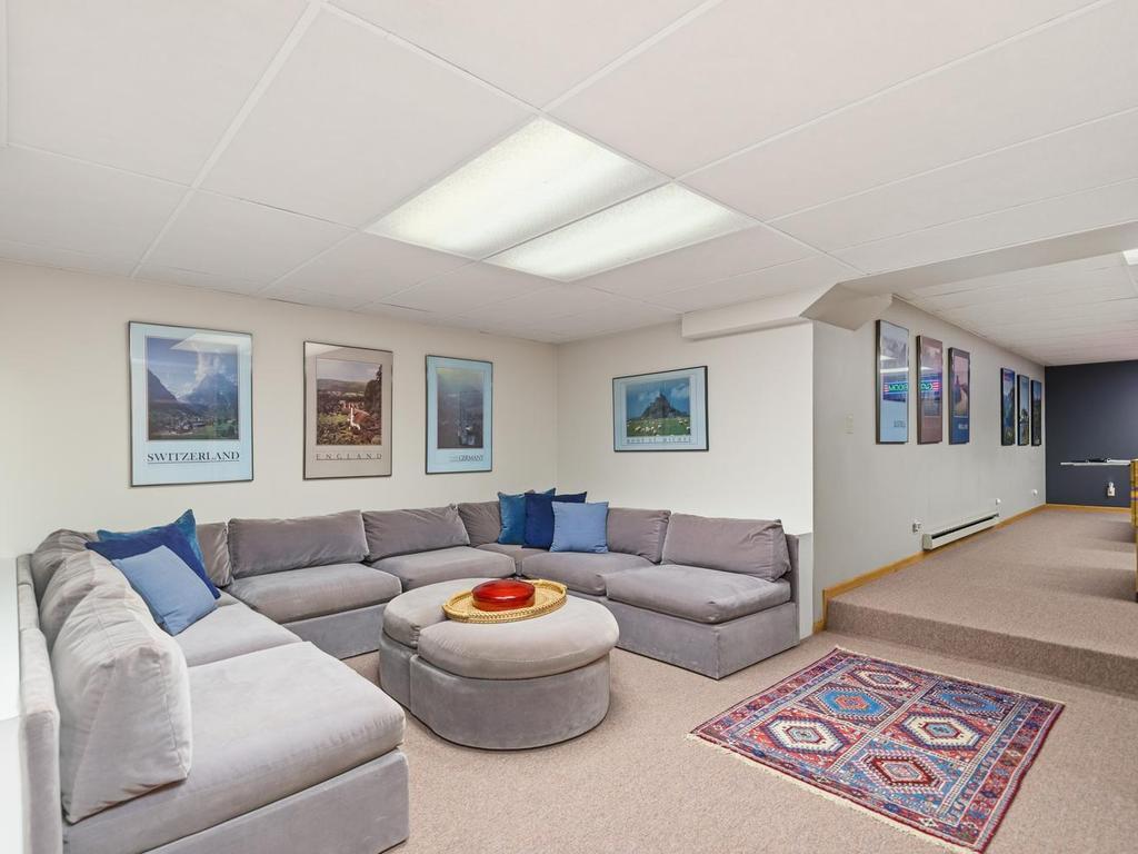 8127 Pennsylvania Circle Bloomington MN 55438 7080928 image23