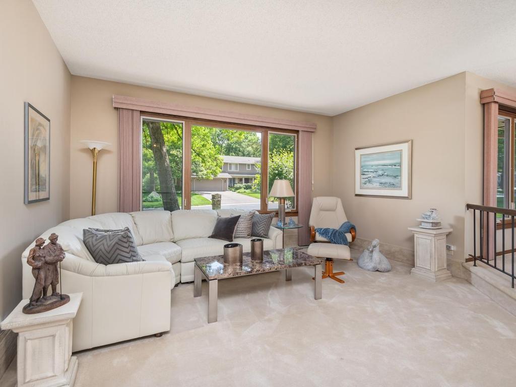 8127 Pennsylvania Circle Bloomington MN 55438 7080928 image4
