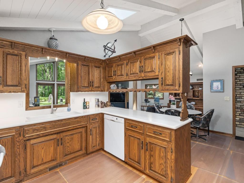 8127 Pennsylvania Circle Bloomington MN 55438 7080928 image8