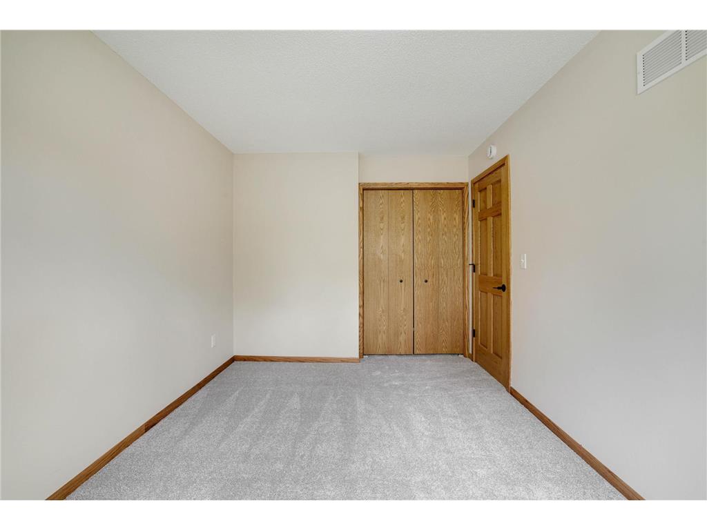 8128 Dawn Avenue Inver Grove Heights MN 55076 7062497 image23