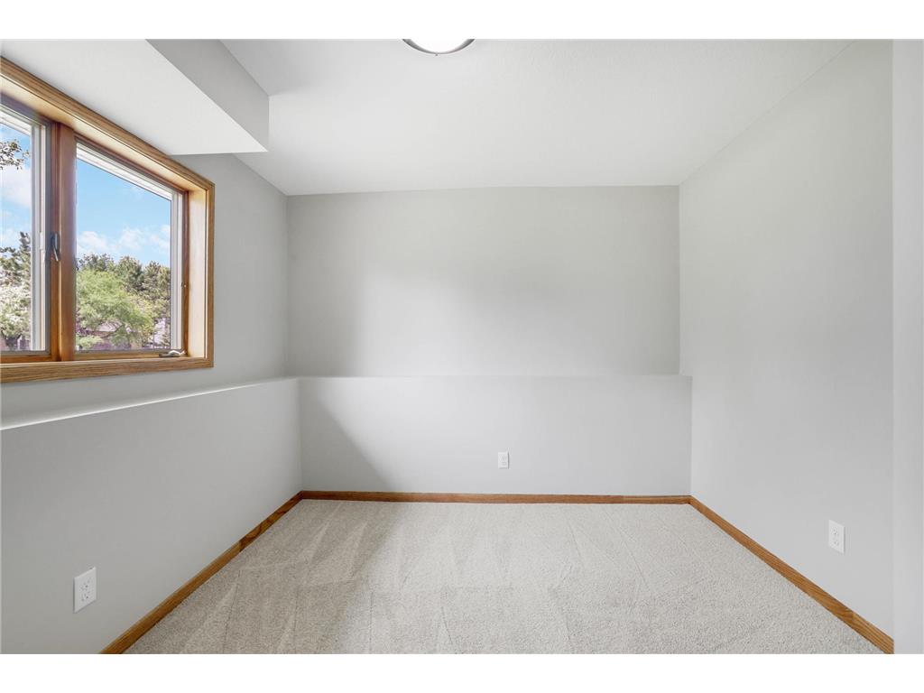 8128 Dawn Avenue Inver Grove Heights MN 55076 7062497 image29