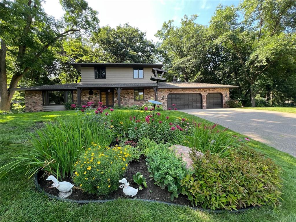 8129 Pennsylvania Circle Bloomington MN 55438 7031276 image1