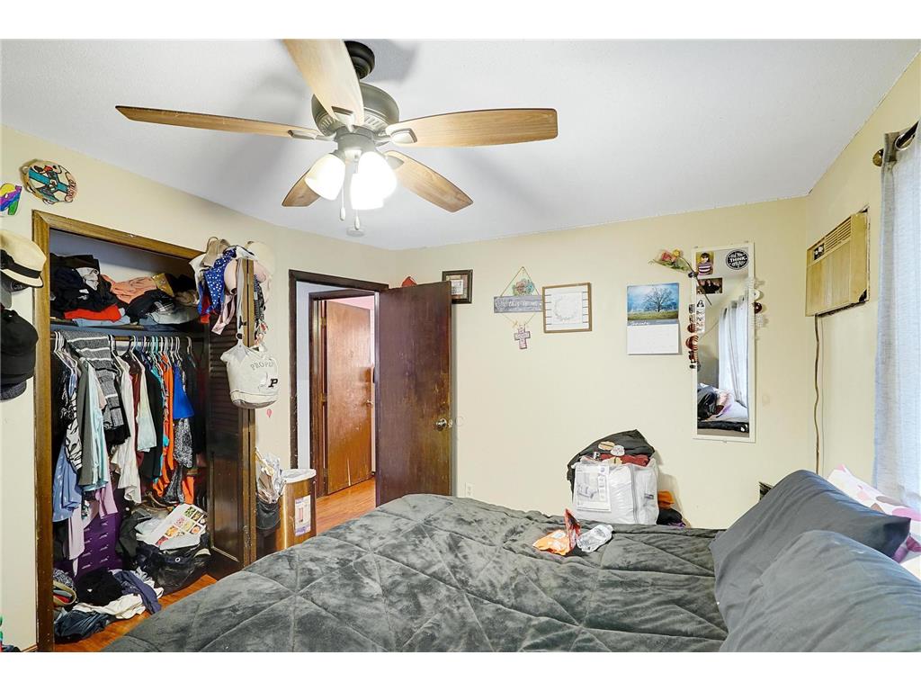 8129 Yates Avenue N Brooklyn Park MN 55443 7099067 image11
