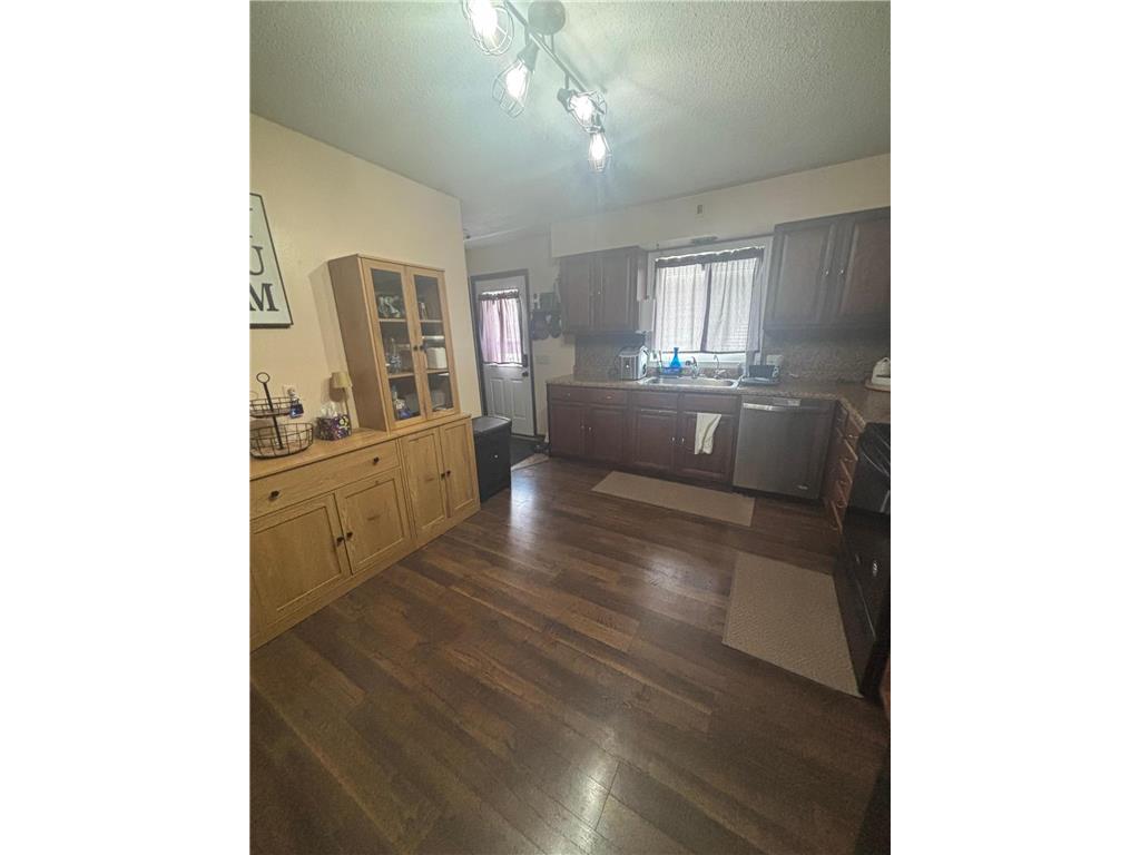 813 2nd Street W Morgan MN 56266 7069953 image14