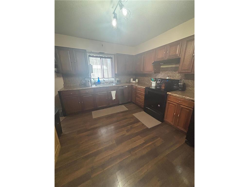 813 2nd Street W Morgan MN 56266 7069953 image25