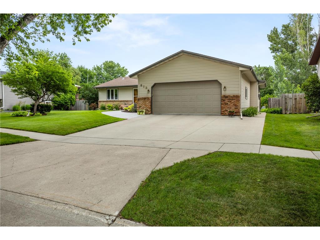 813 8th Street E West Fargo ND 58078 7104376 image3