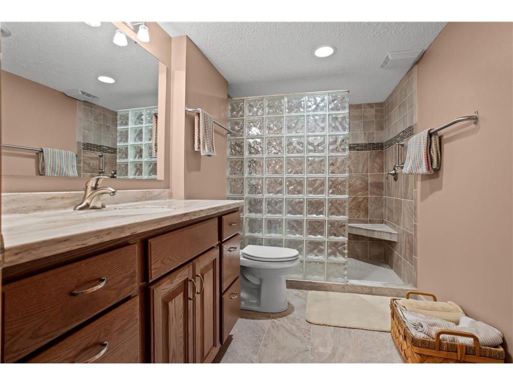 813 8th Street E West Fargo ND 58078 7104376 image41