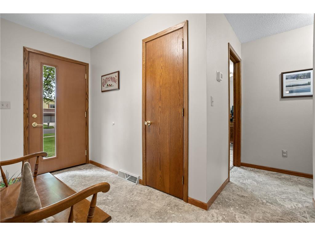 813 8th Street E West Fargo ND 58078 7104376 image6
