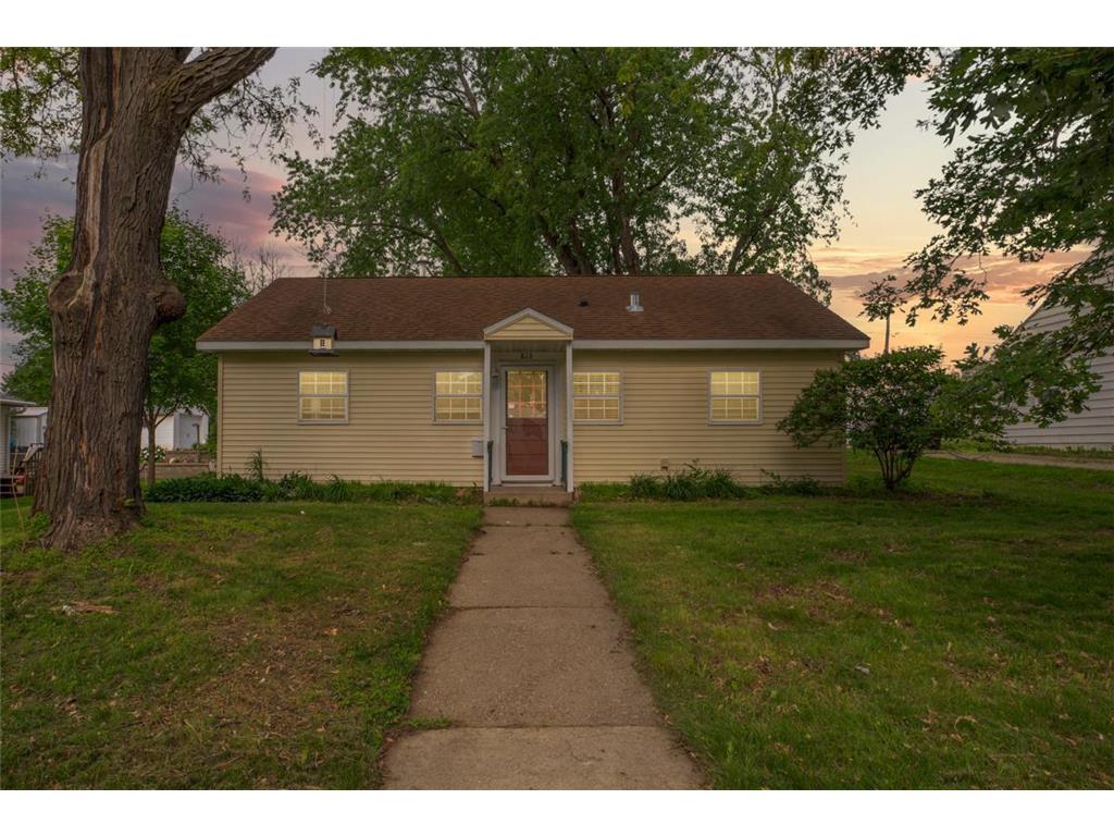 813 Carlton Avenue Faribault MN 55021 6733655 image1