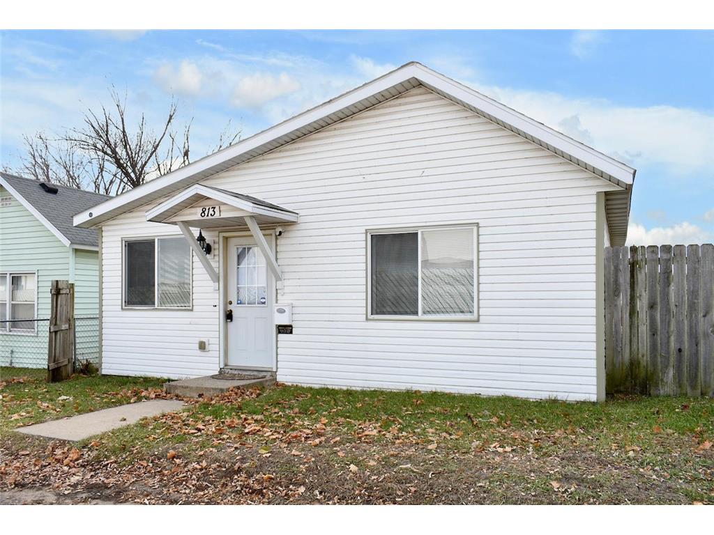 813 E Front Street Winona MN 55987 6466681 image1