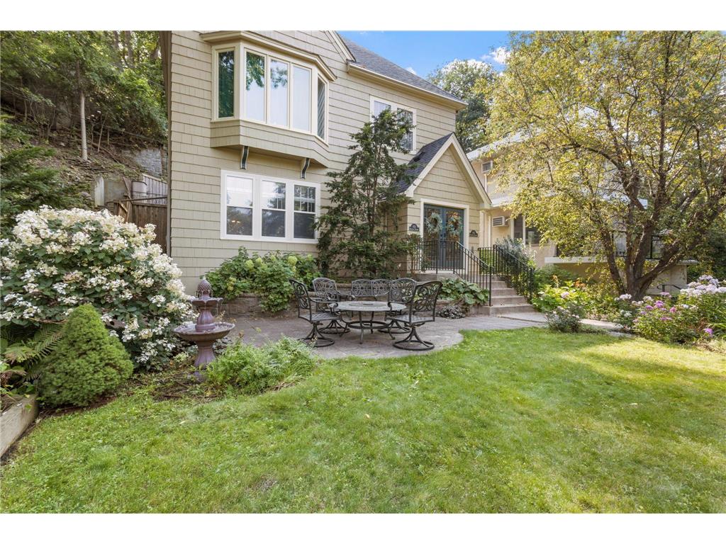 813 Kenwood Parkway Minneapolis MN 55403 6579311 image1