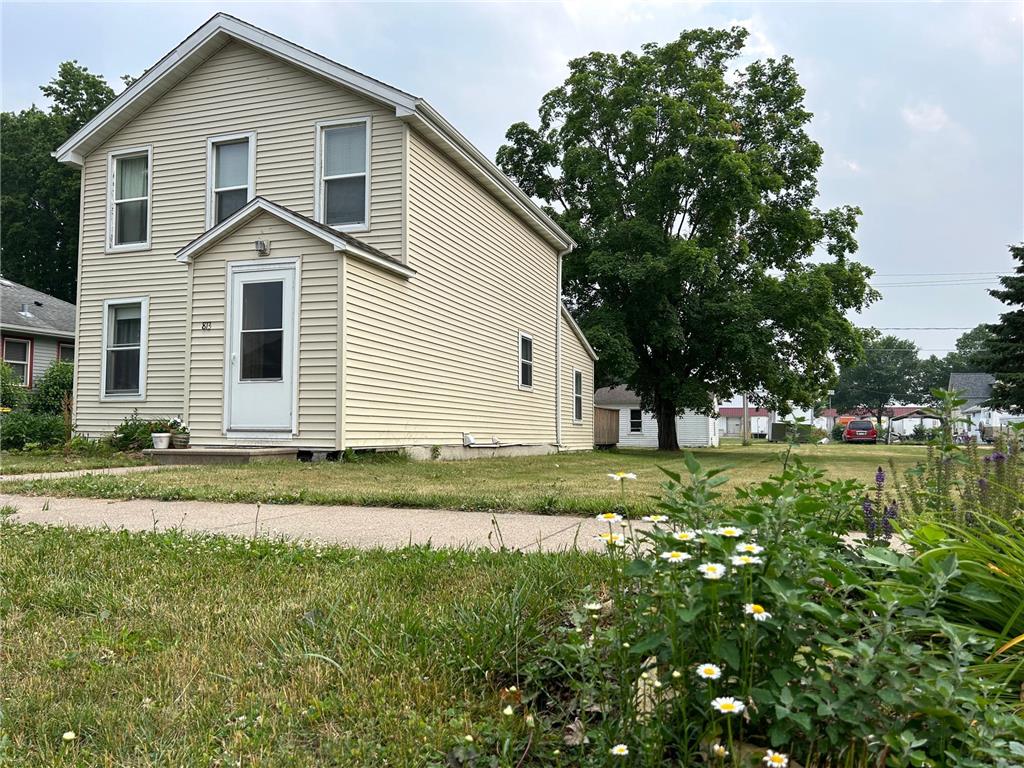 813 N 6th Street Lake City MN 55041 6395392 image1