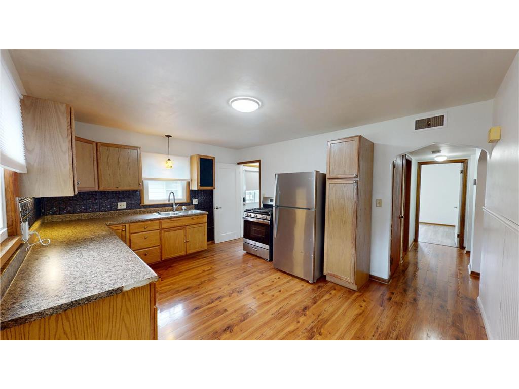 813 Pillsbury Avenue Albert Lea MN 56007 7076913 image5
