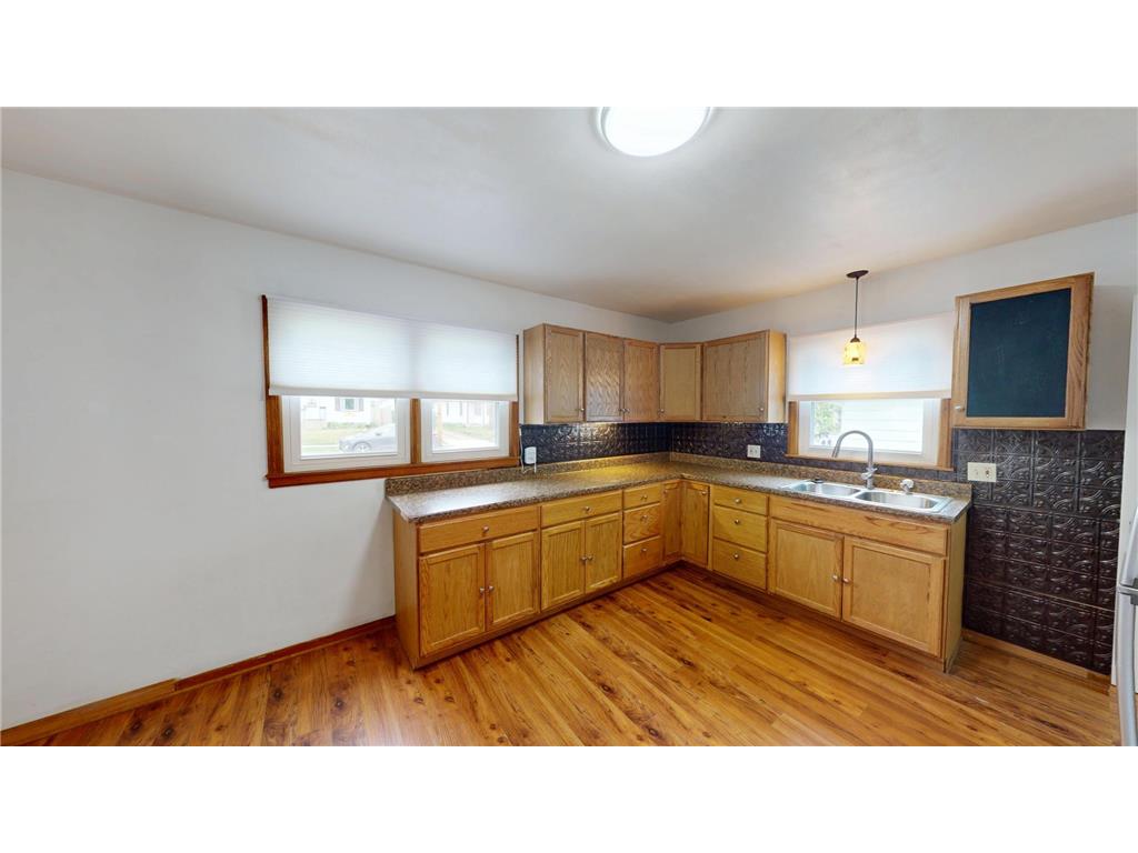 813 Pillsbury Avenue Albert Lea MN 56007 7076913 image7