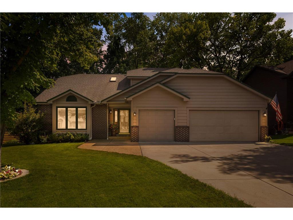 813 Springhill Drive Burnsville MN 55306 6768906 image1