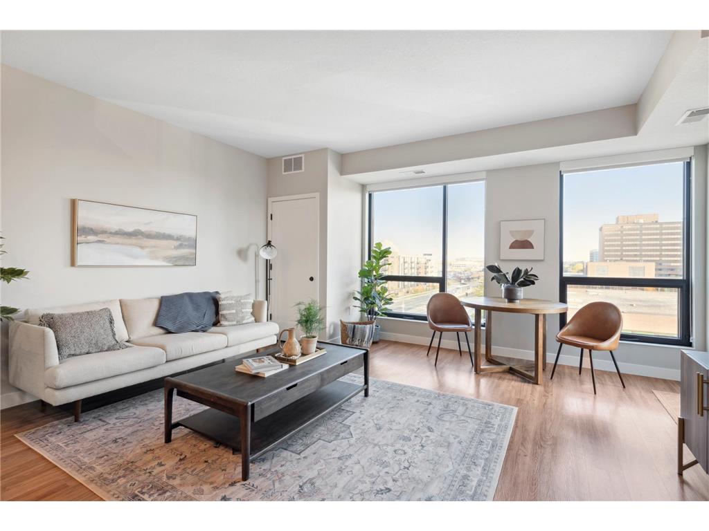 8131 34th Bloomington MN 55425 6447394 image1