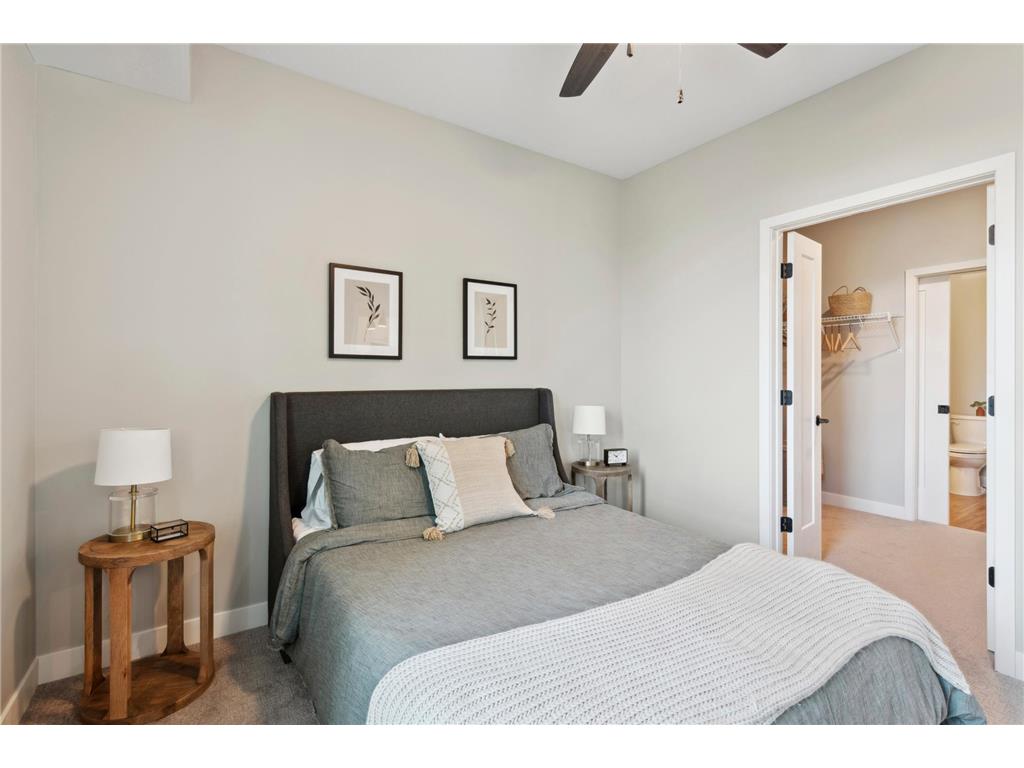 8131 34th Bloomington MN 55425 6447394 image13