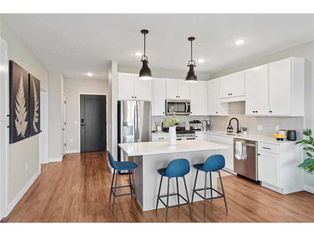 8131 34th Bloomington MN 55425 6447394 image8