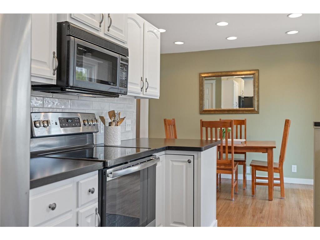 8131 Upton Avenue S Bloomington MN 55431 7026996 image12