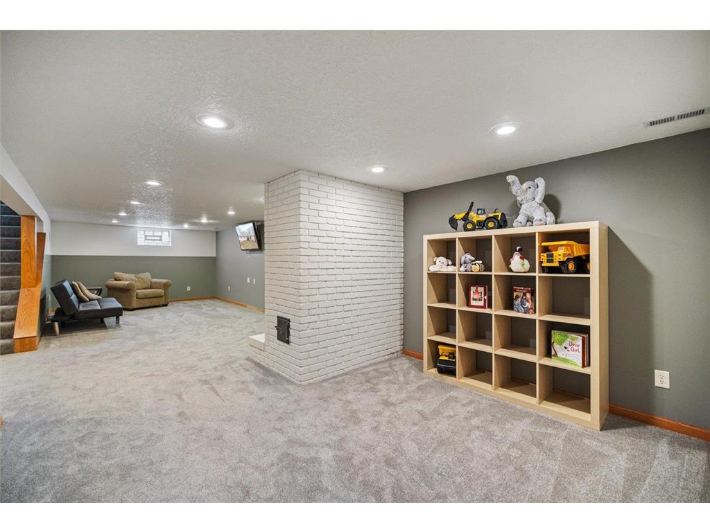 8131 Upton Avenue S Bloomington MN 55431 7026996 image22