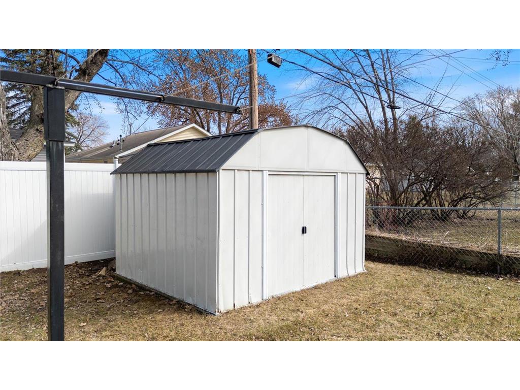 8131 Upton Avenue S Bloomington MN 55431 7026996 image32