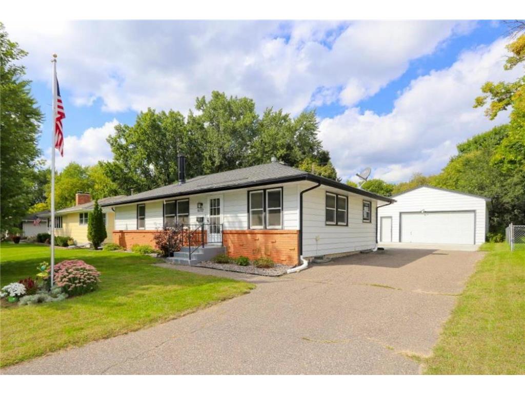 8132 32nd Avenue N Crystal MN 55427 6692840 image1