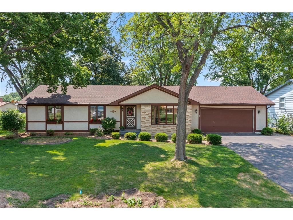 8133 Xenia Avenue N Brooklyn Park MN 55443 7100018 image3