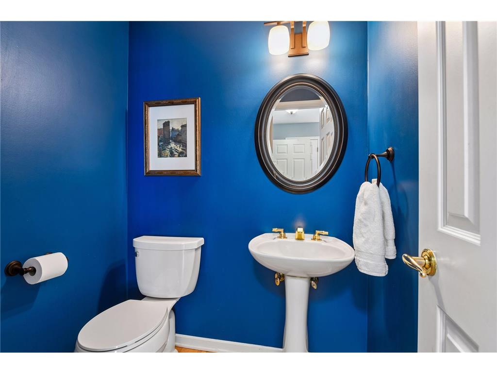 8135 Long Meadow Pointe Eden Prairie MN 55347 7063617 image20
