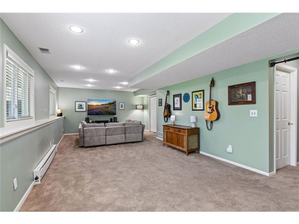 8135 Long Meadow Pointe Eden Prairie MN 55347 7063617 image33