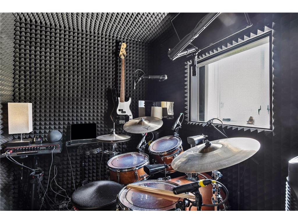 8135 Long Meadow Pointe Eden Prairie MN 55347 7063617 image38