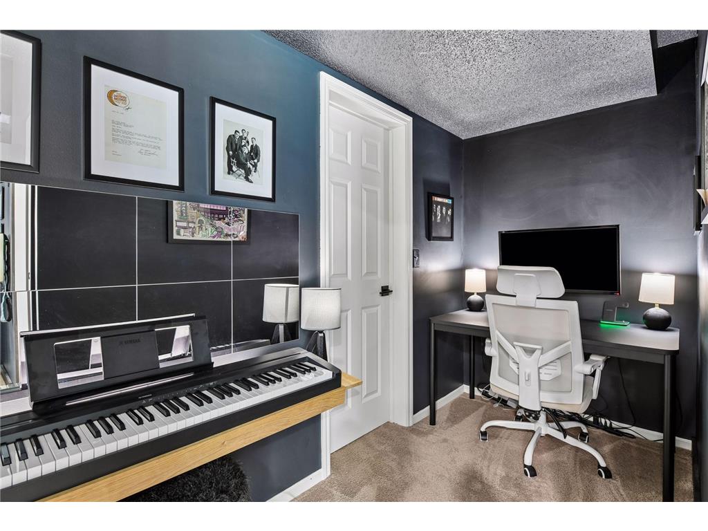 8135 Long Meadow Pointe Eden Prairie MN 55347 7063617 image39
