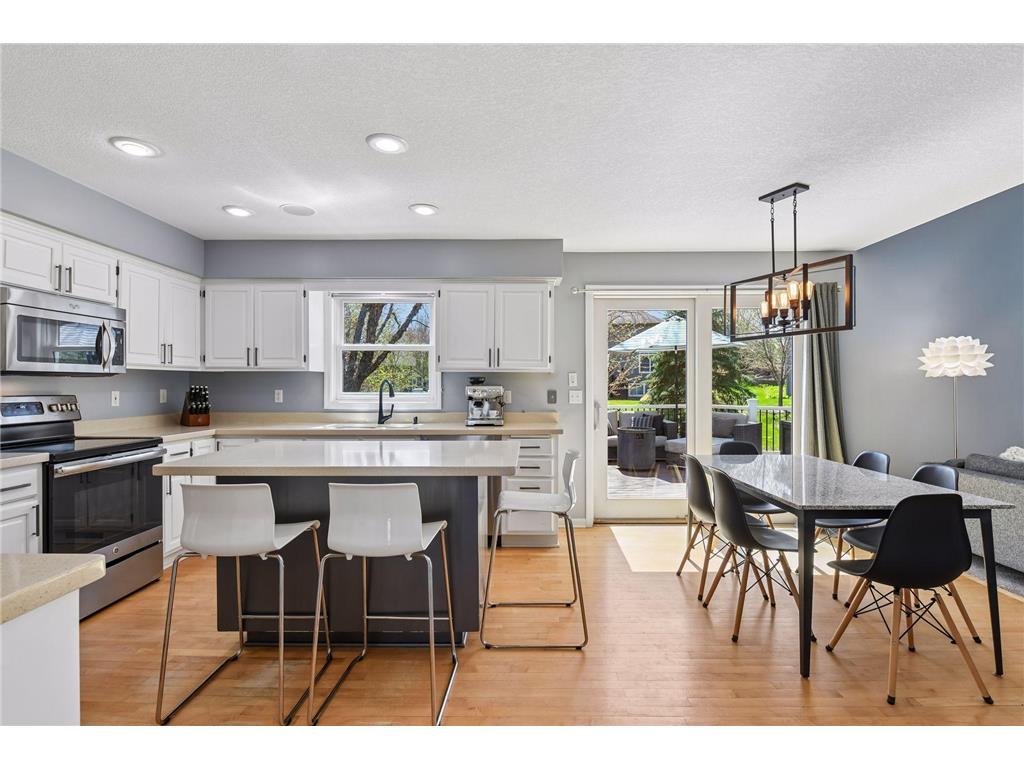 8135 Long Meadow Pointe Eden Prairie MN 55347 7063617 image5