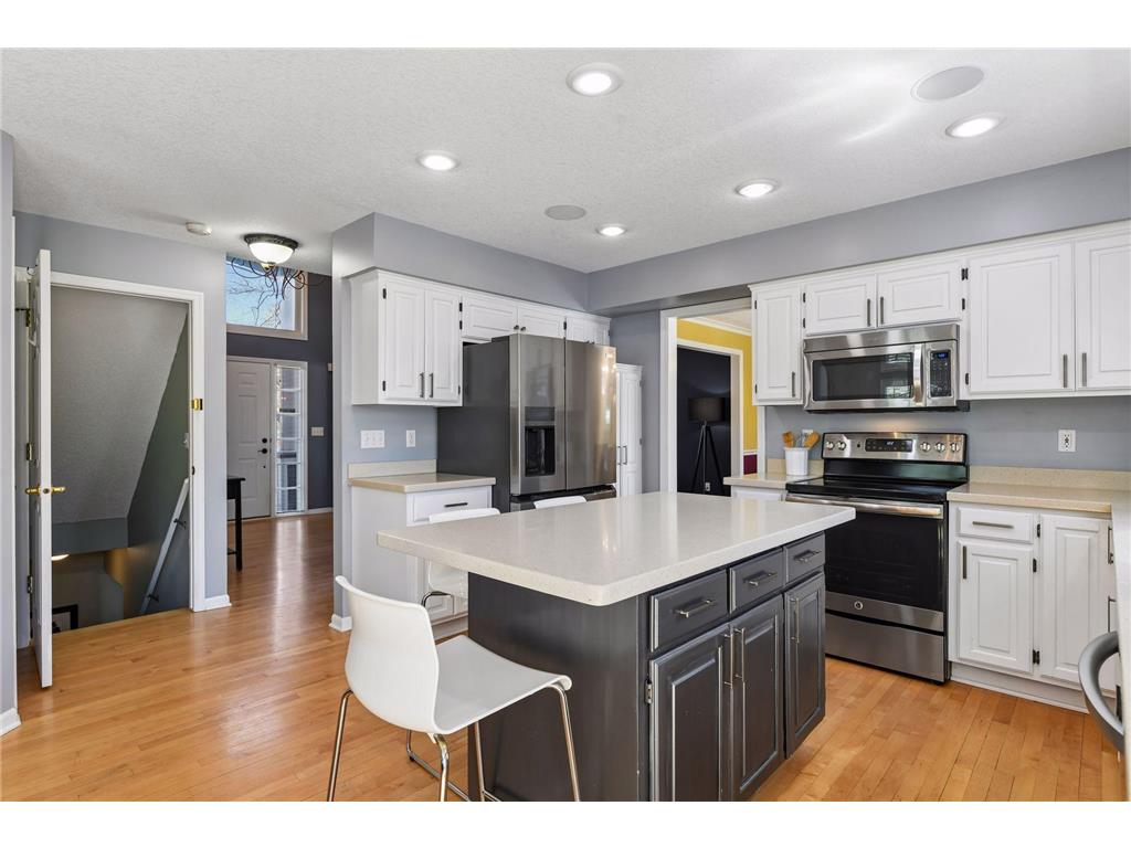 8135 Long Meadow Pointe Eden Prairie MN 55347 7063617 image8