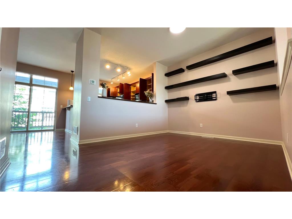 8136 Main Street N Maple Grove MN 55369 7088377 image10