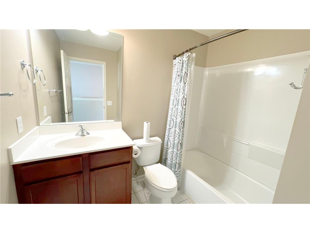 8136 Main Street N Maple Grove MN 55369 7088377 image22